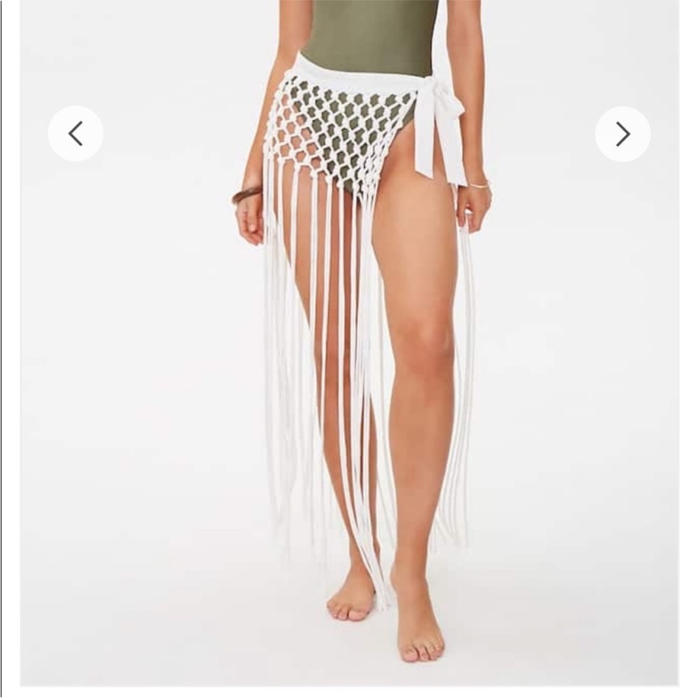 Forever21 Cover Up SWIM knit knotted fringe beach cover up White Fringe NWT